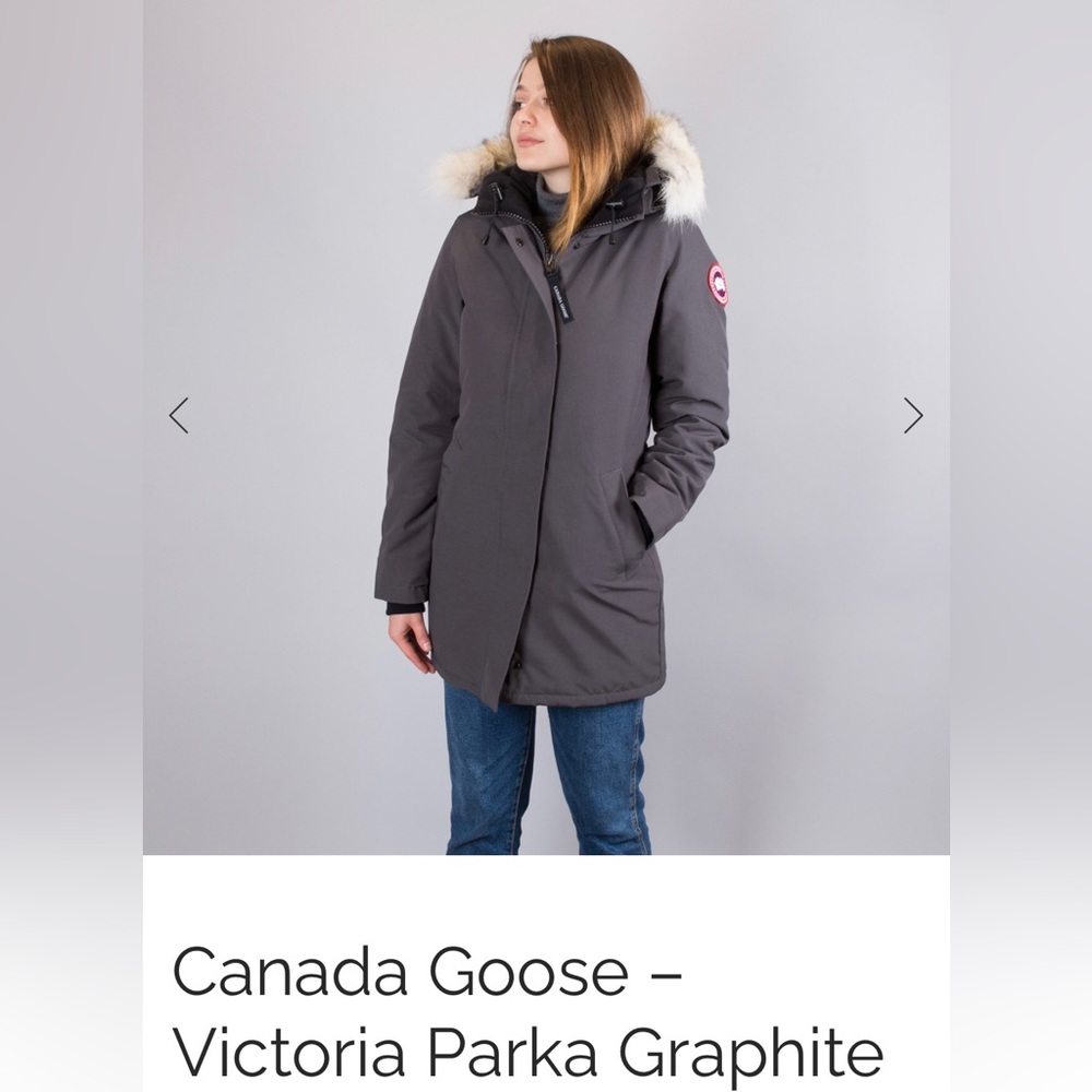 Authentic Canada Goose Women Victory Parka - Size XS